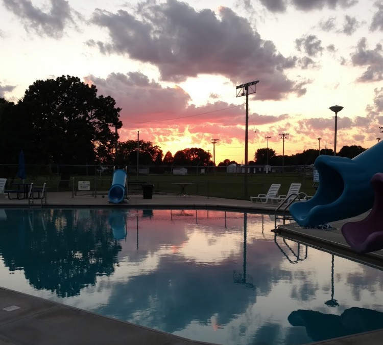 wellsburg-swimming-pool-photo